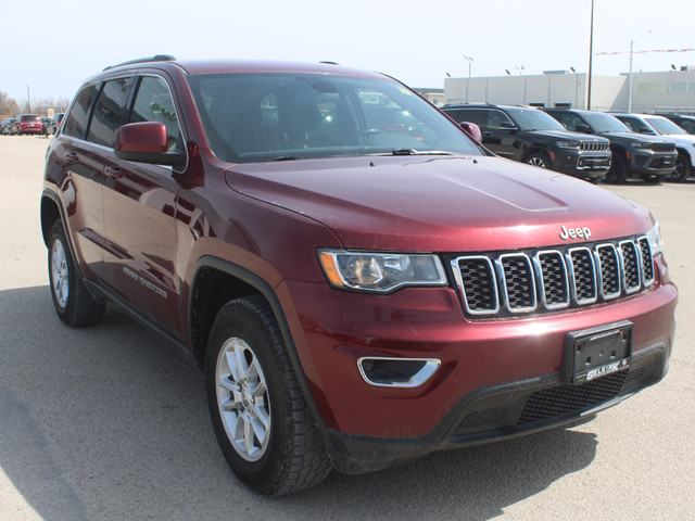 2020 Jeep Grand Cherokee Laredo in Cars & Trucks in Winnipeg - Image 2