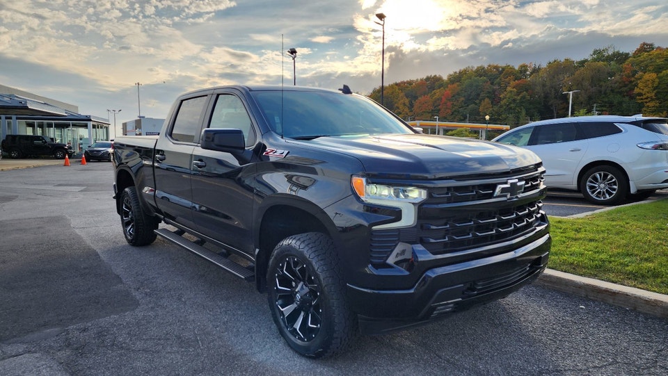 2022 Chevrolet Silverado 1500 RST