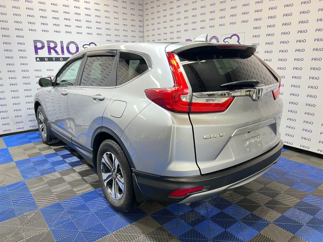 2017 Honda CR-V in Cars & Trucks in Ottawa - Image 3