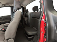 Nissan Frontier S 4x4 King Cab 2022 Robuste, fiable et pret a tout! Desmeules Chrysler Vous cherchez... (image 9)