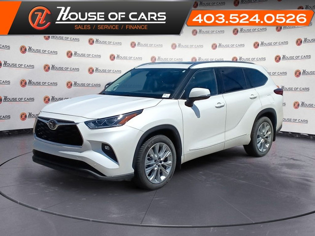 2020 Toyota Highlander Limited AWD in Cars & Trucks in Lethbridge