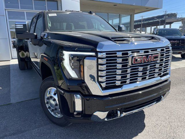 2025 GMC Sierra 3500HD Denali in Cars & Trucks in Calgary