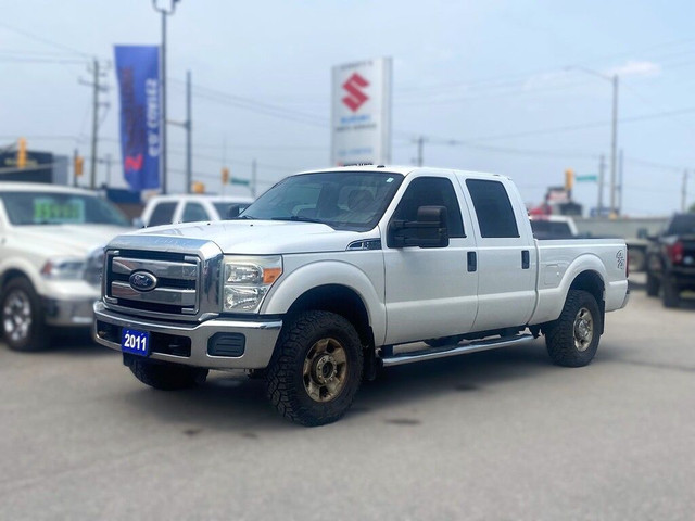 2011 Ford F-250 XL Super Crew 4x4 in Cars & Trucks in Barrie