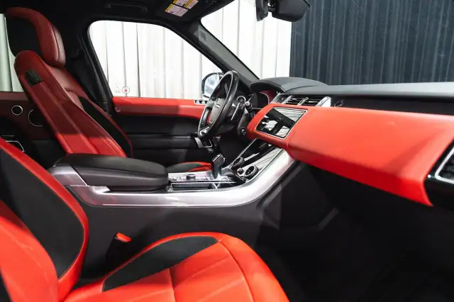 2020 Land Rover Range Rover Sport dans Autos et camions dans Comté de Strathcona - Image 26