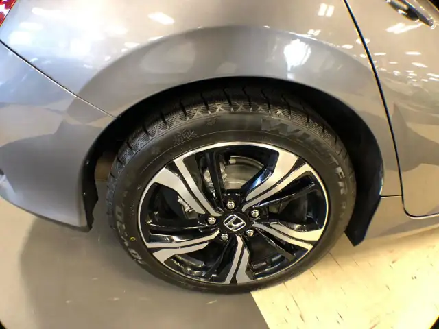 2020 Honda Civic SPORT AUTO SUNROOF B/SPOT L/ASSIST CARPLAY CAME in Cars & Trucks in City of Toronto - Image 36