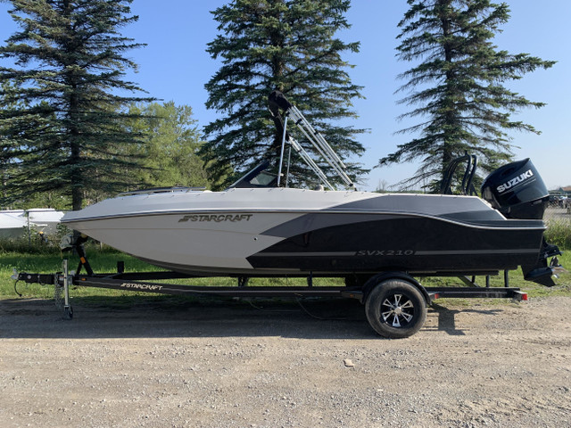 2023 Starcraft SVX 210 OB Charcoal Suzuki in Powerboats & Motorboats in Barrie