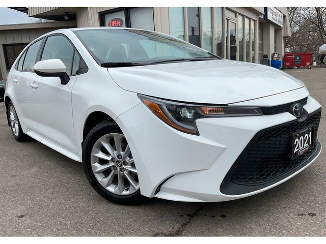  2021 Toyota Corolla LE UPGRADE - ALLOYS! BACK-UP CAM! BSM! SUNR in Cars & Trucks in Kitchener / Waterloo