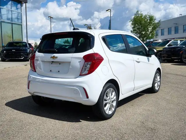 2022 Chevrolet Spark 1LT | Backup Cam | Cloth Interior dans Autos et camions dans Ville d’Edmonton - Image 6