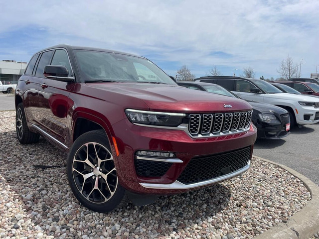 2023 Jeep Grand Cherokee 4xe Summit Reserve in Cars & Trucks in Ottawa - Image 4