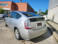 HAVE YOU SEEN THOSE GAS PRICES????? TIME TO GO HYBRID!! 1 OWNER GOVERNMENT CAR!! VERY WELL MAINTAINE... (image 2)