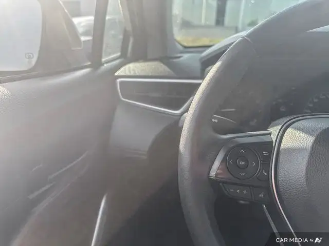 2023 Toyota Corolla Cross LE | AWD | CARPLAY | BACKUP CAM dans Autos et camions dans Kitchener / Waterloo - Image 23