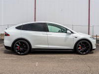 STOCK #311416A – Ludicrous+ Mode, Low KM, Fully Loaded, Clean CarFax Experience the ultimate in elec... (image 3)