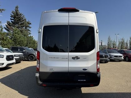 2025 Ford Transit Passenger Wagon T350HD EL - HIGH ROOF - AWD *1 in Cars & Trucks in Edmonton - Image 4