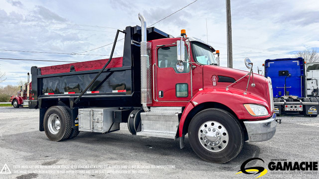 2012 KENWORTH T370 6 WHEEL DUMP TRUCK in Heavy Trucks in Oshawa / Durham Region - Image 4