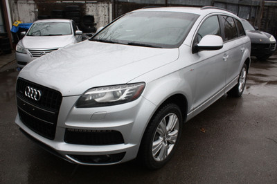 2014 Audi Q7 3.0T Sport Prestige S-Line|7Passengers|Drives great