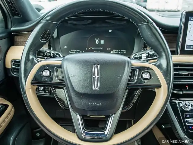 2020 Lincoln Corsair Reserve in Cars & Trucks in Edmonton - Image 16