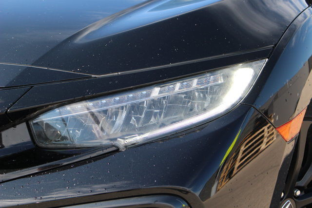 2020 Honda Civic Si Sedan in Cars & Trucks in Calgary - Image 3
