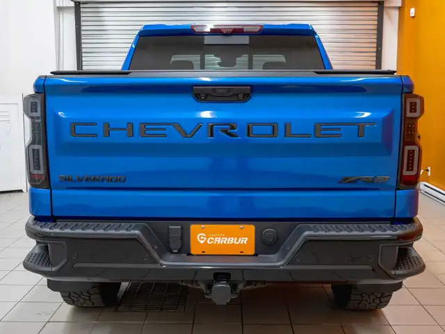 2023 Chevrolet Silverado 1500 ZR2 CREW 4X4 V8 *TOIT* NAV CUIR SI in Cars & Trucks in Laurentides - Image 9