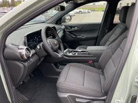 Experience the all-new, strikingly Green, Chevrolet Equinox FWD LT. This agile and responsive SUV of... (image 9)