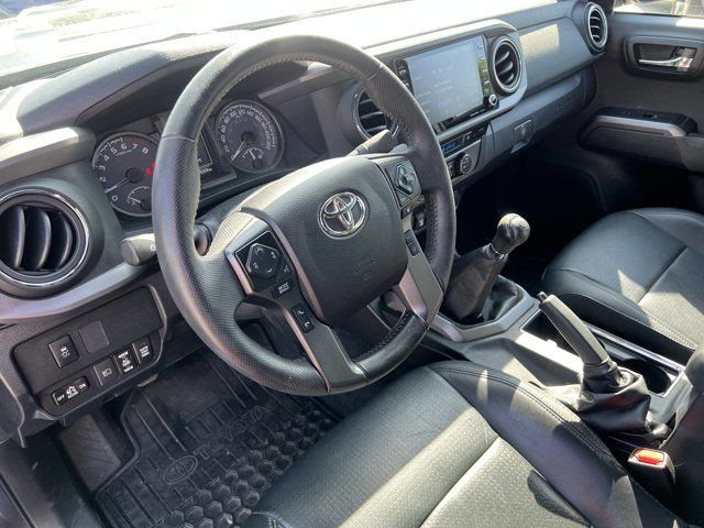 2021 Toyota Tacoma TRD Sport Premium | MANUAL | ONE OWNER in Cars & Trucks in Kelowna - Image 4