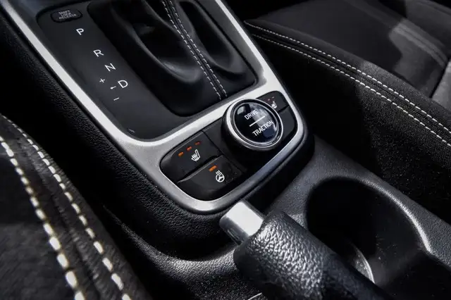 2023 Hyundai Venue Preferred • HEATED SEATS • CP/AA • REMOTE STA in Cars & Trucks in Cornwall - Image 29