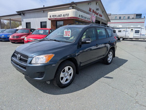 2012 Toyota RAV 4 4 portes, 4 roues motrices, 4 cyl. en ligne Base