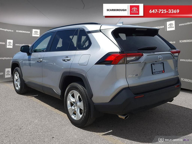 2021 Toyota RAV4 XLE AWD | Sunroof | Alloys in Cars & Trucks in City of Toronto - Image 4