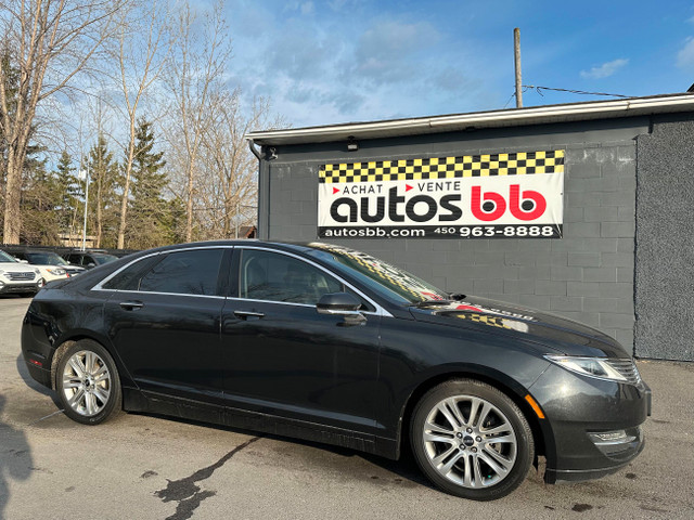 2013 Lincoln MKZ ( PROPRE - 4 CYLINDRES ) in Cars & Trucks in Laval / North Shore