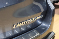 Special Finance Price: $35,999 | Cash Price: $37,499 2019 Toyota Highlander Limited AWD - No Acciden... (image 5)