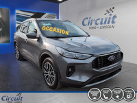 Le Ford Escape 2023 en version de base avec l'ensemble Premium combine l'accessibilité de l'entrée d... (image 2)