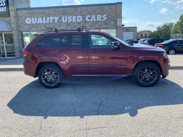 2020 Jeep Grand Cherokee Limited in Cars & Trucks in Sarnia - Image 2