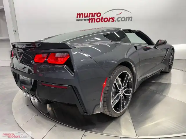 2017 Chevrolet Corvette in Cars & Trucks in Brantford - Image 12