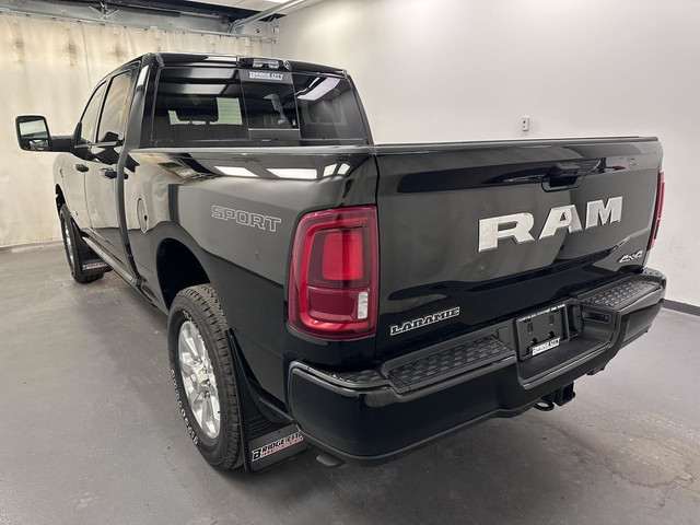 2025 RAM 3500 Laramie - Leather Seats - Diesel Engine in Cars & Trucks in Lethbridge - Image 4