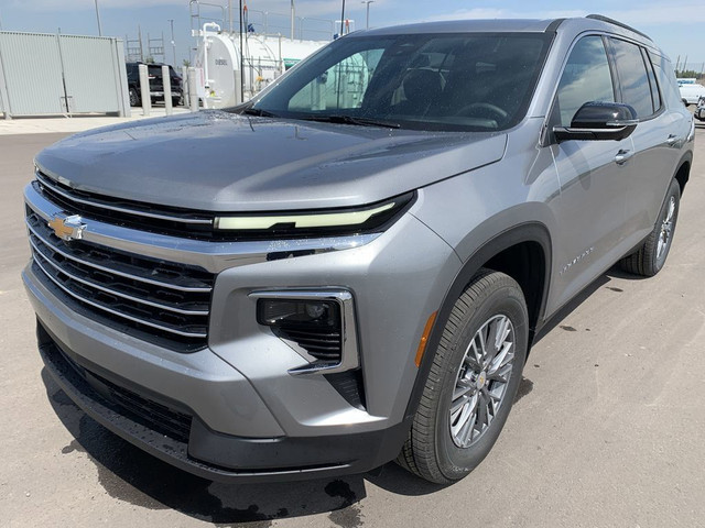 2025 Chevrolet Traverse LT in Cars & Trucks in Calgary - Image 4