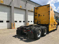 2019 FREIGHTLINER T12664ST TADC TRACTOR; Heavy Duty Trucks - Conventional Truck w/ Sleeper;Purchase... (image 6)
