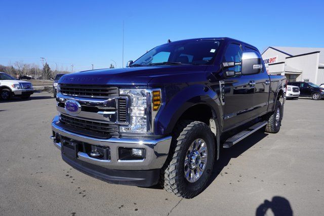 2019 Ford Super Duty F-350 SRW XLT | Diesel! | Heated Seats in Cars & Trucks in Regina - Image 3