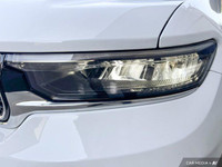 This Jeep Grand Cherokee 4xe boasts a Intercooled Turbo Gas/Electric I-4 2.0 L/122 engine powering t... (image 9)