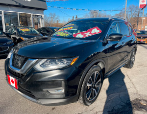 2017 Nissan Rogue SL AWD BT NAVI REV CAM PWR HEAT LEATHER PANO ROOF...NICE