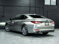 ***QUALIFY FOR A 4 YEAR WARRANTY ON OUR VEHICLES TODAY!!! Vehicle Key Features Include: Sunroof, Nav... (image 4)