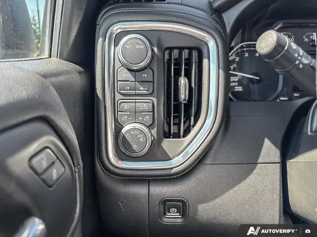 2020 GMC Sierra 1500 Elevation | Preferred Package dans Autos et camions dans Tricities/Pitt/Maple - Image 27