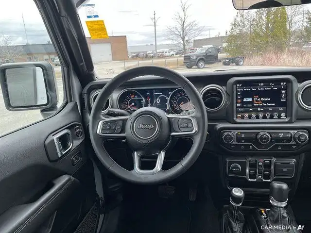 2023 Jeep Wrangler Sahara | Apple Carplay | Hard Top | Alpine in Cars & Trucks in Guelph - Image 11
