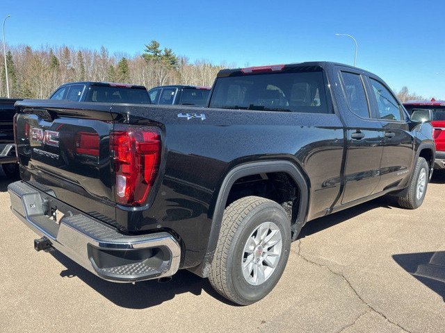 2024 GMC Sierra 1500 Pro - Apple CarPlay - Android Auto in Cars & Trucks in Moncton - Image 3