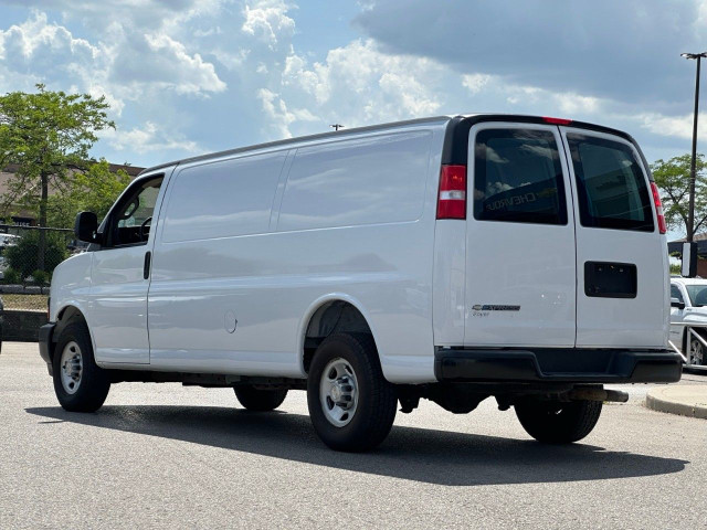2021 Chevrolet Express Cargo Van BASE EXTENDED WB| V6 | REAR GLA in Cars & Trucks in City of Toronto - Image 4
