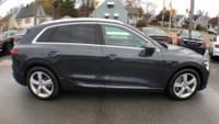 *** 2023 AUTOTRADER BEST PRICED DEALER AWARD 2023 * CARGURUS TOP RATED DEALER 2023 * NO ACCIDENTS *... (image 8)