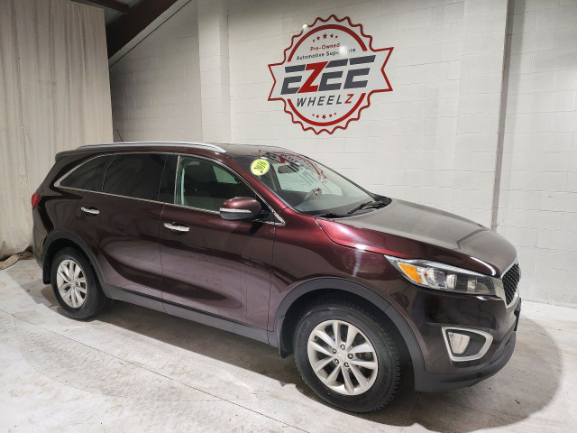 2016 Kia Sorento in Cars & Trucks in Windsor Region