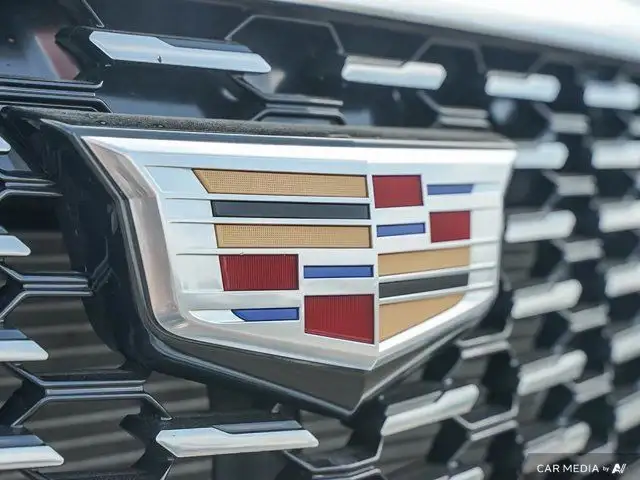 2021 Cadillac XT5 AWD Premium Luxury | Sunroof | Lane Keep in Cars & Trucks in Windsor Region - Image 13
