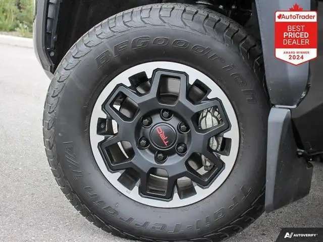 2024 Toyota Tacoma in Cars & Trucks in Hamilton - Image 10