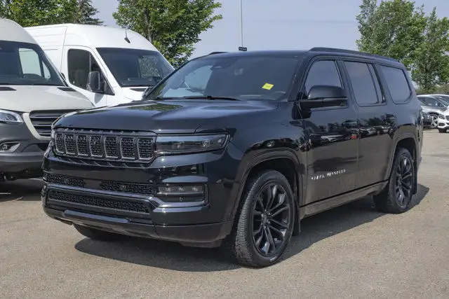 2022 Jeep Grand Wagoneer Obsidian in Cars & Trucks in Edmonton - Image 5