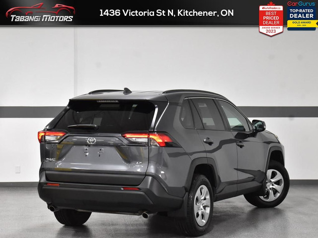 2021 Toyota RAV4 LE No Accident Carplay Blindspot Lane Assist in Cars & Trucks in Kitchener / Waterloo - Image 2