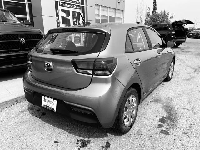 2021 Kia Rio 5-door LX+ in Cars & Trucks in Edmonton - Image 2